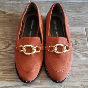 River Island Women's Loafers - Burnt Orange with Gold Chain